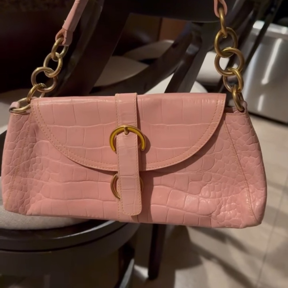 Vintage Furla baby pink Croc leather shoulder bag.